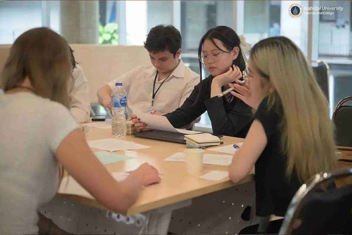 IRGA Festival 2025 Kicks Off First Day with “From MUIC to MFA” Alumni Talk￼