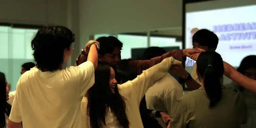 ISC’s “Late Late” Talks about Social Acceptance and Burnout