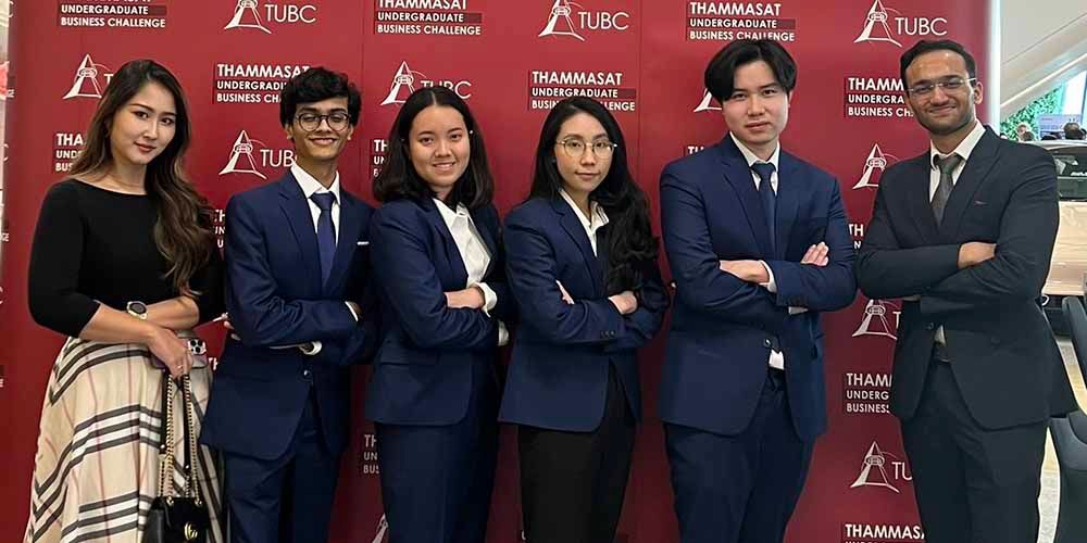 MUIC Team is Semi-finalist in Business Case Contest