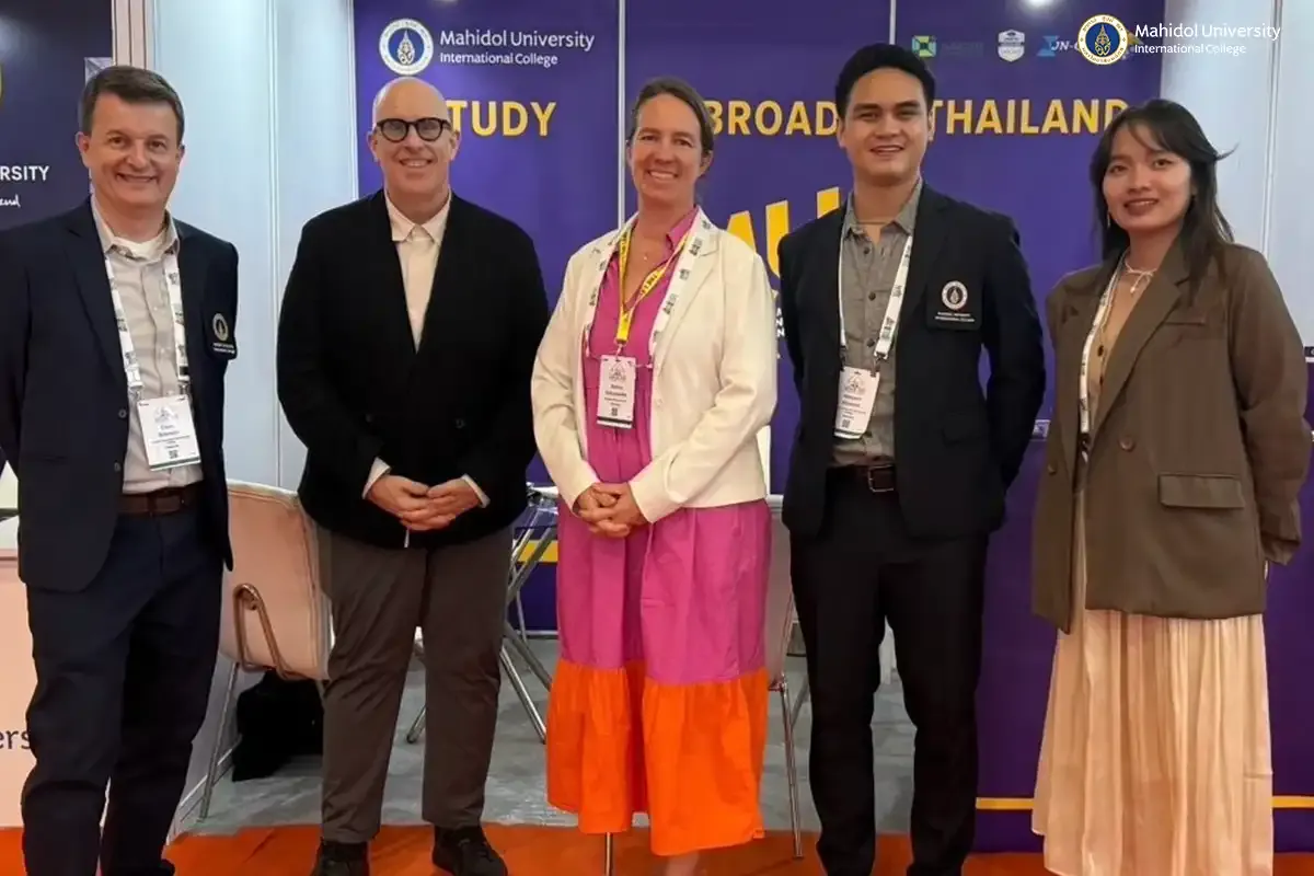 MUIC Execs and Staff Attend APAIE Conference