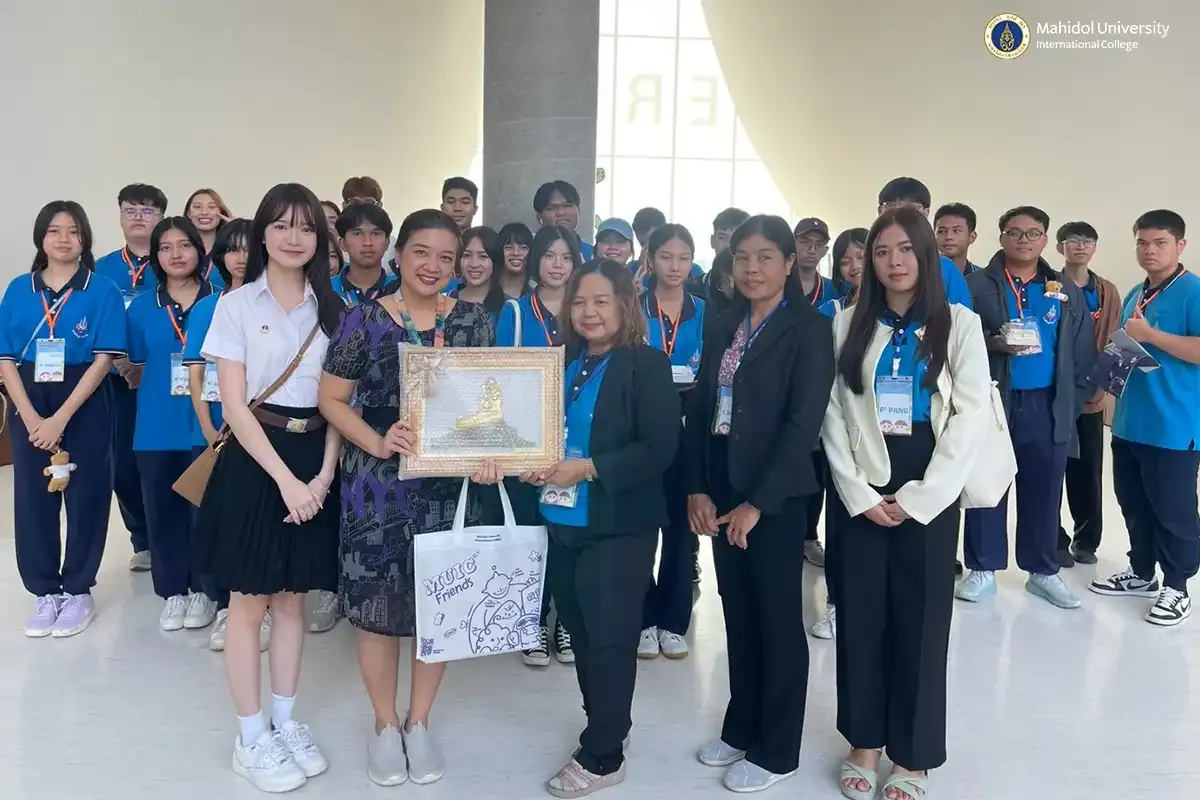 MUIC Welcomes Hatyai Wittayalai School