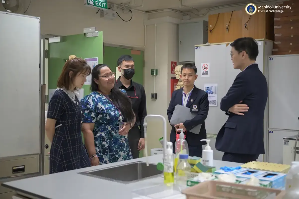 Officials of MUIC, Faculty of Medicine Ramathibodi Hospital Discuss Academic Collaboration