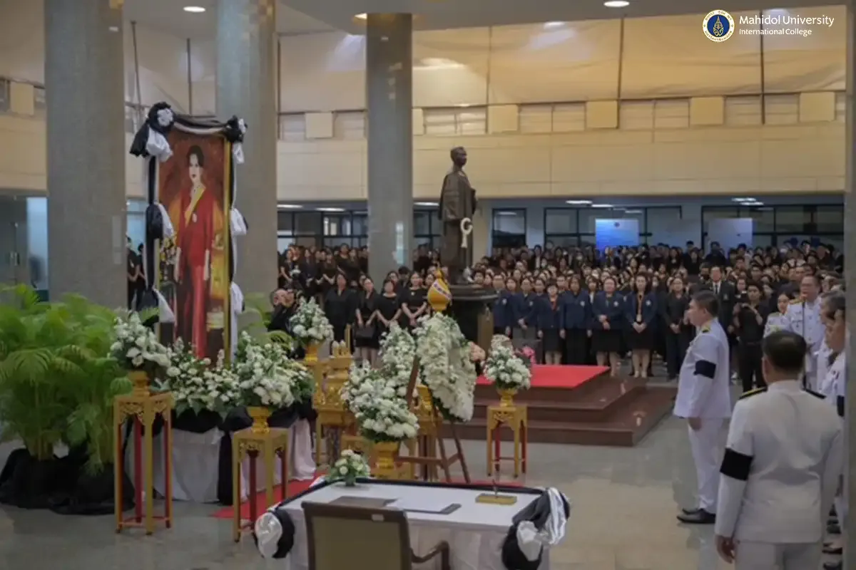 MUIC Executives Express Condolences, Pay Tribute to HM Queen Sirikit, The Queen Mother￼