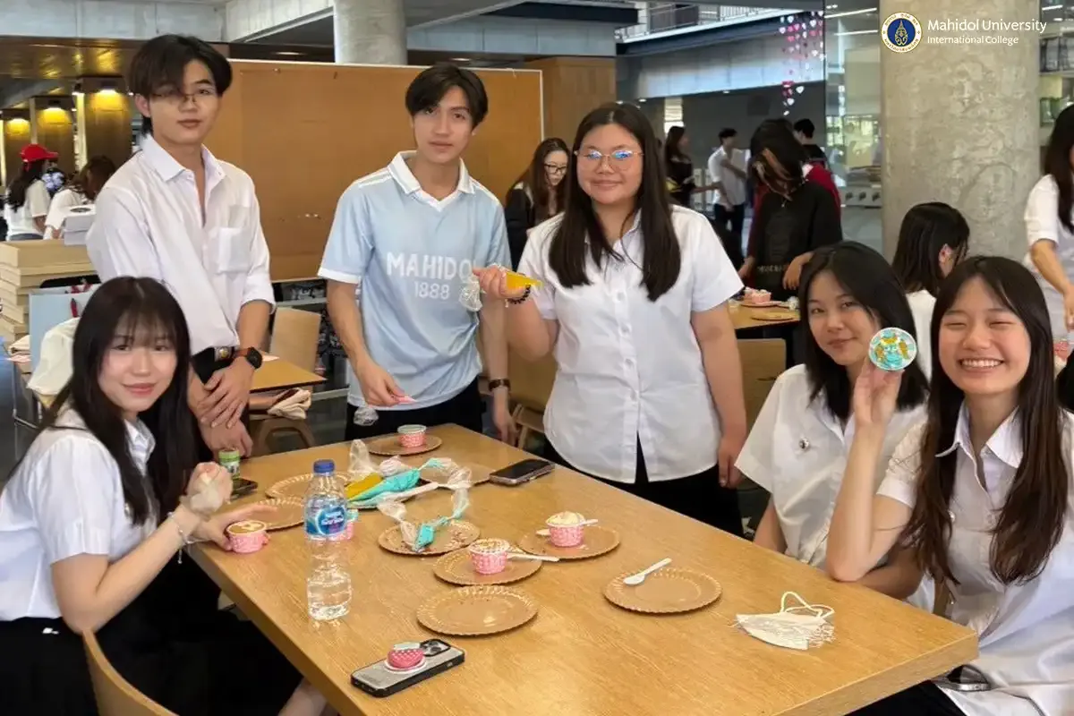 THM Club Holds Cupcake Workshop to Celebrate Valentine’s
