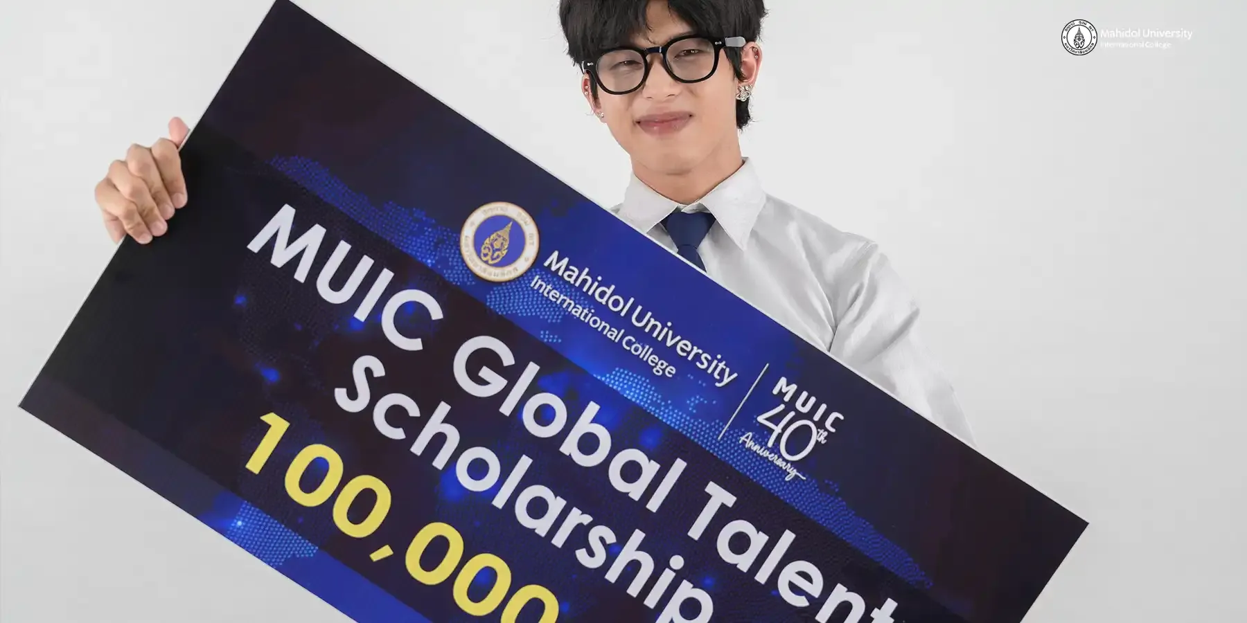 MUIC Awards Global Talent Scholarship to Outstanding Student from Myanmar