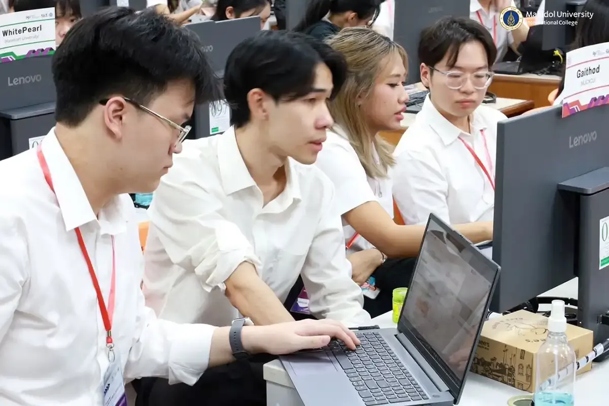 BA Students Represent MUIC in Business Simulation Contest