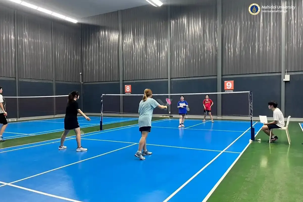Badminton Club Offers Weekly Practice