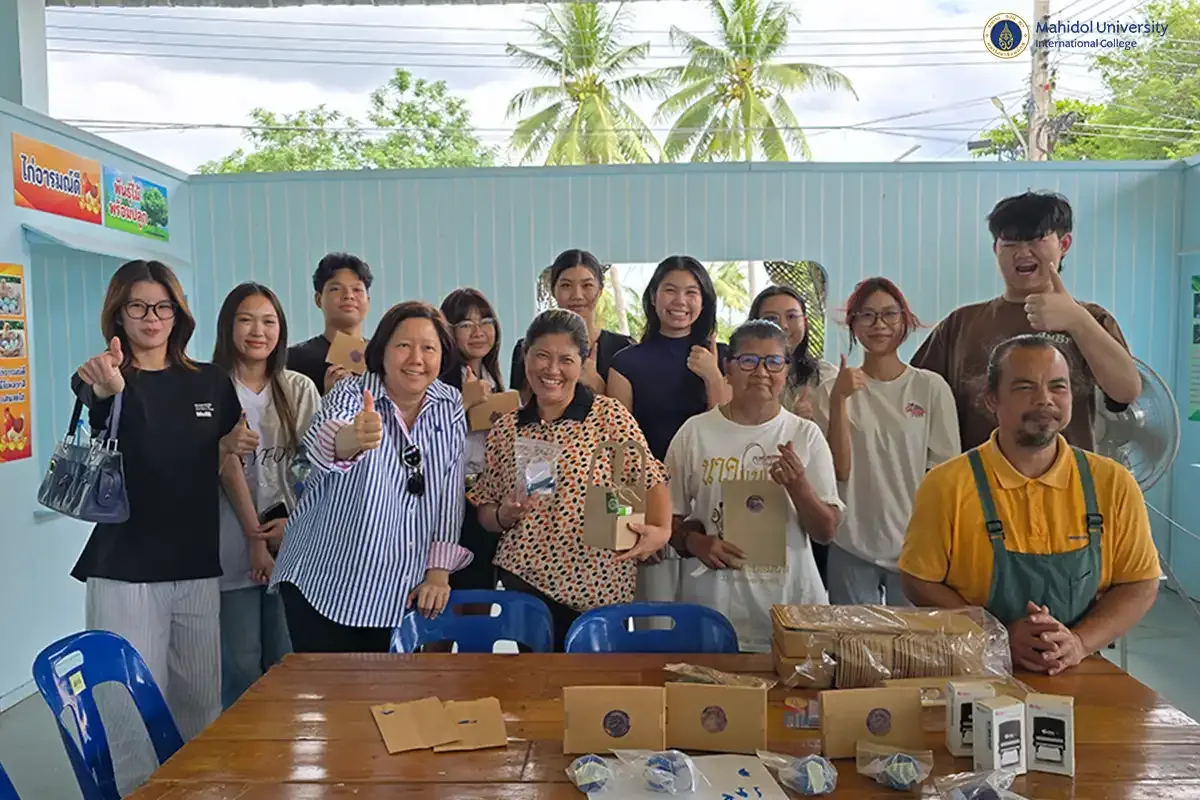 CDP Students Undertake Volunteer Work for Mahasawad Community Learning Center in Salaya￼