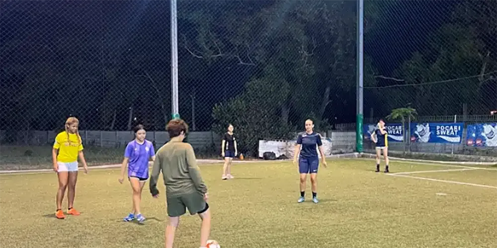 MUIC Soccer Club Organizes “Women's Soccer”