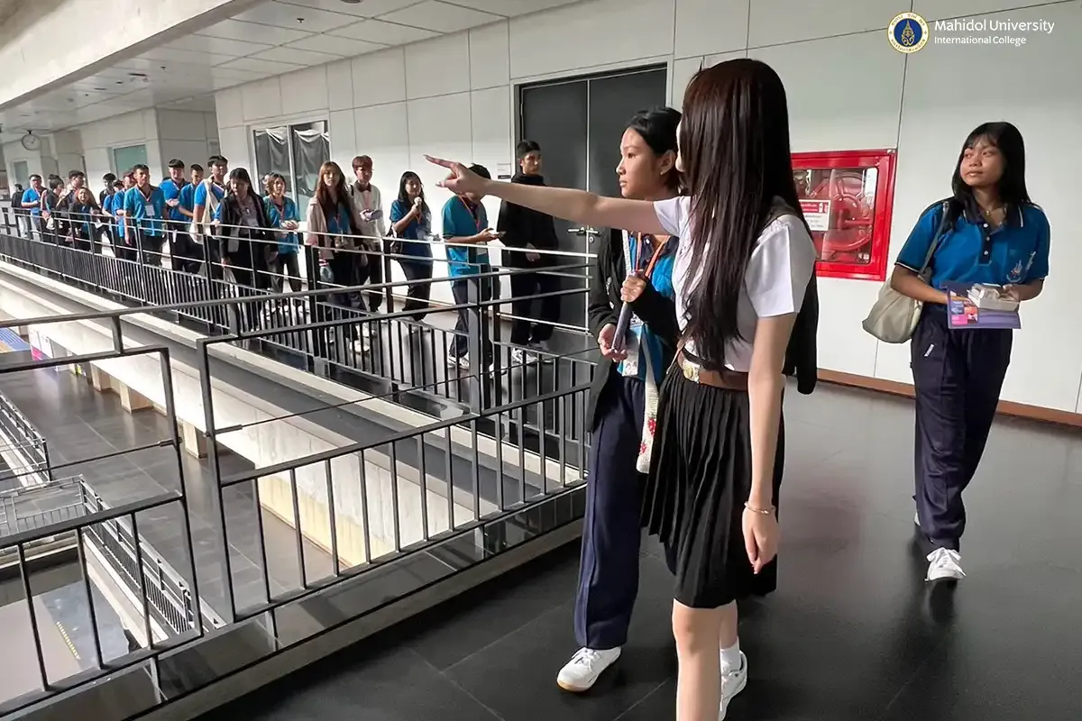 MUIC Welcomes Hatyai Wittayalai School