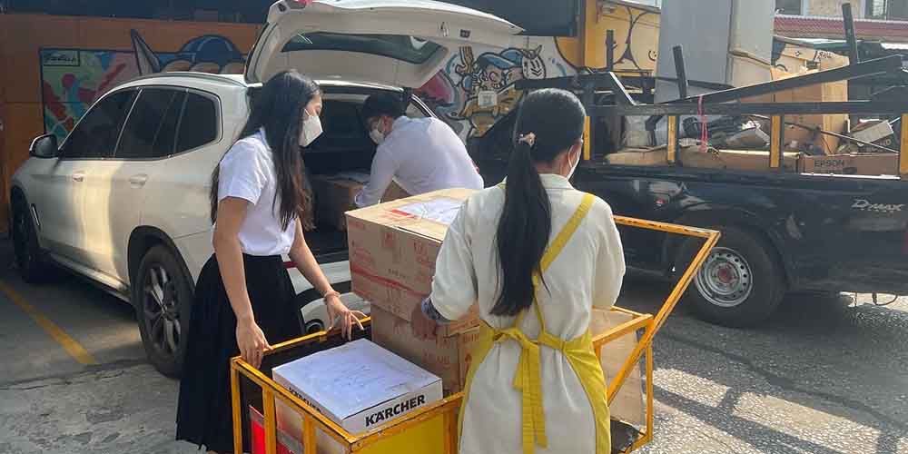 Rakkaew Club’s “Share Your Wardrobe”