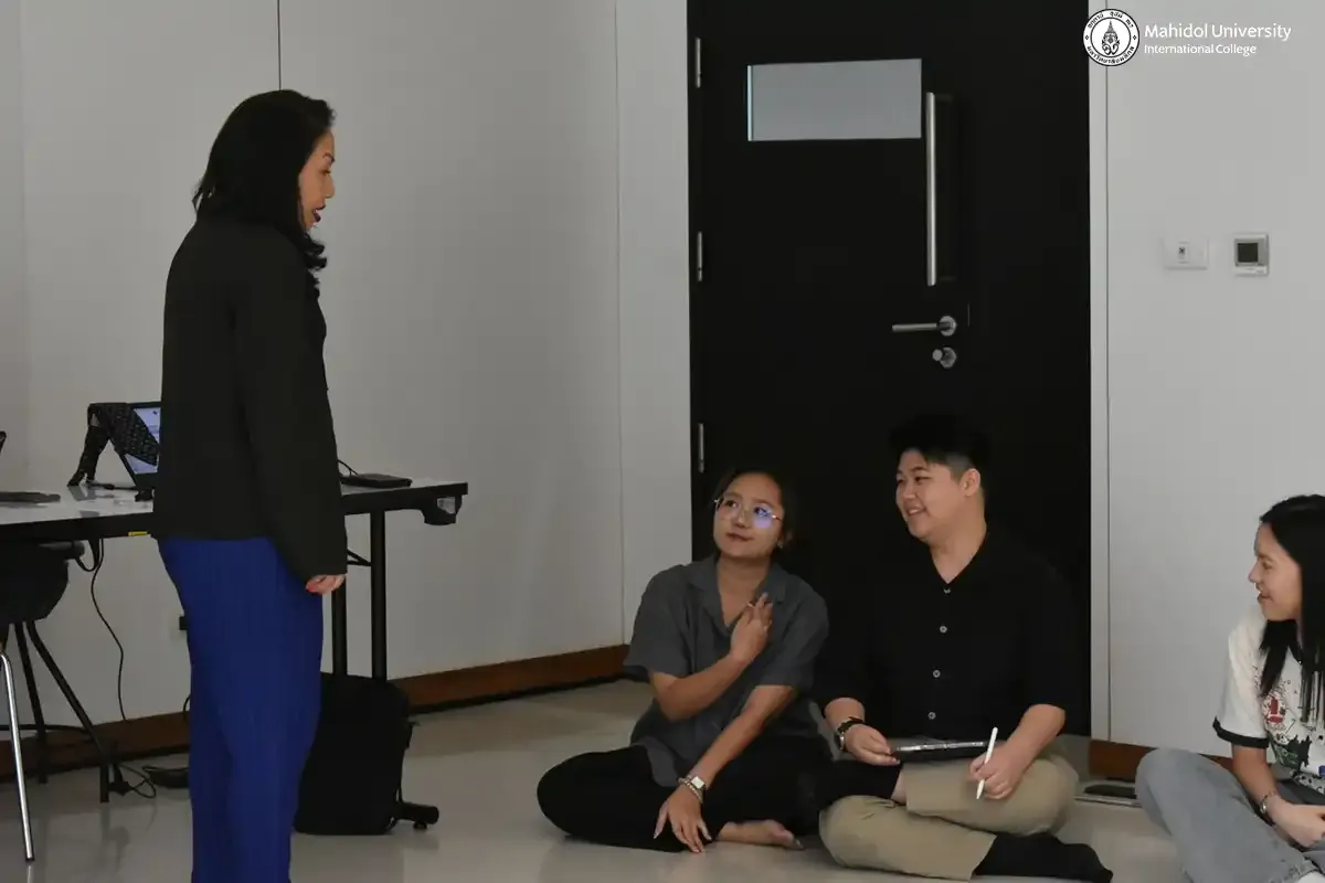 Career Insights Club’s Workshop Trains Students How to “Speak Like a Boss”