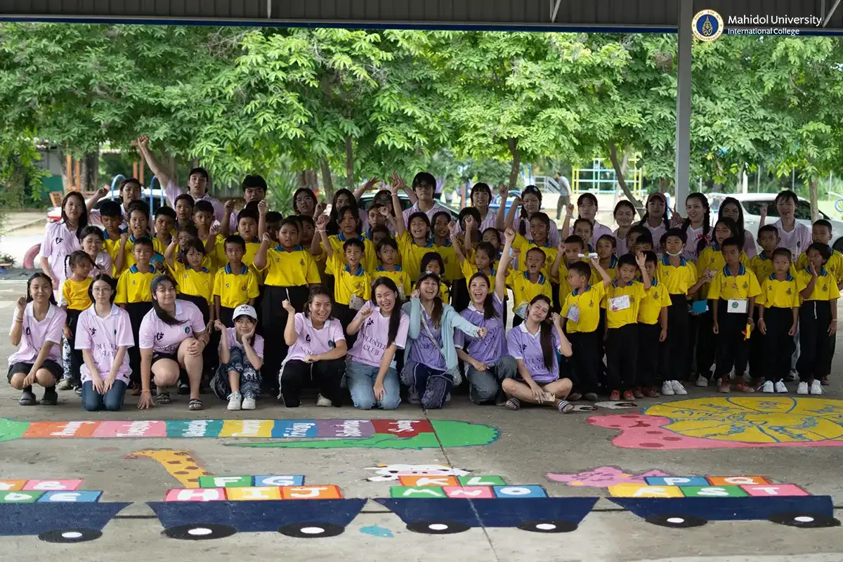 <strong>Volunteer Club Successfully Holds 5-Day Camp</strong>