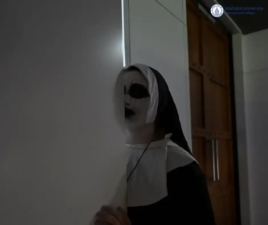 Film Club, Art Club Collab on “Haunted Maze”