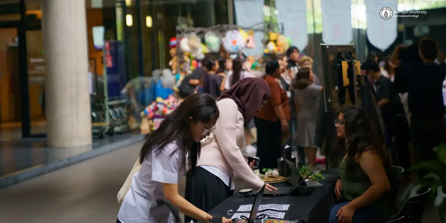 Impressive Turnout for Student Association’s Sustainable Flea Market Event