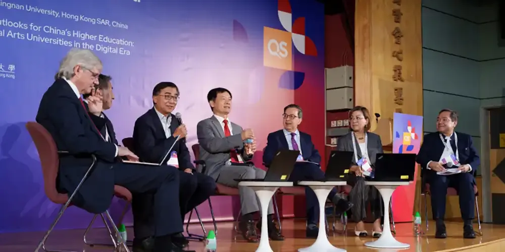 MUIC Dean Speaks at QS Higher Education Pre-Summit￼