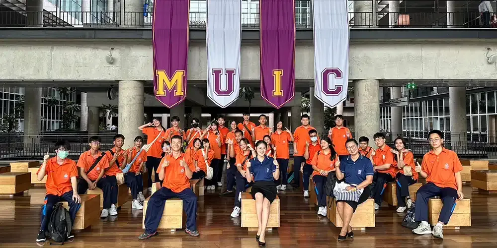 MUIC Welcomes Chonradsadornumrung School