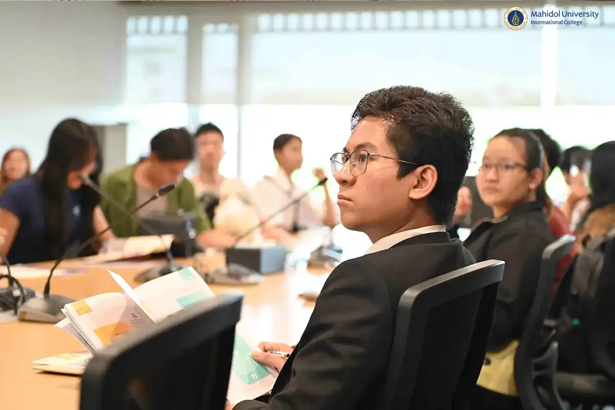 MUIC Welcomes Visiting Myanmar Students and Parents