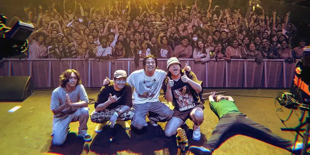 My Dinner with Phum Viphurit, FAA Alumni (US Greng Jai Piece Tour 2023)￼