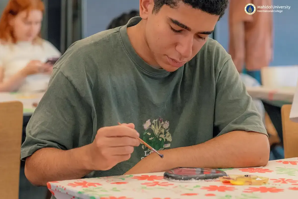 Student Association Celebrates MUIC Students’ Artistry in “Creative Market”