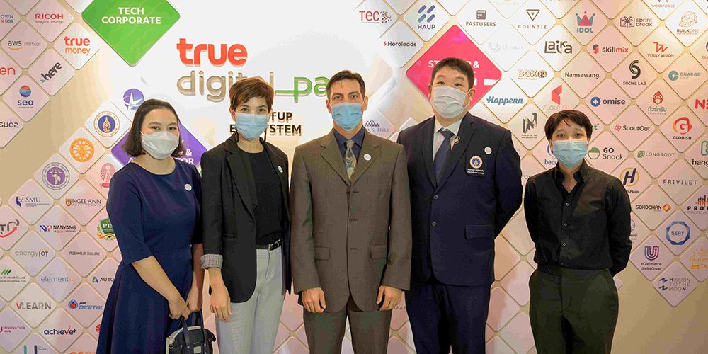 นศ.วิทยาลัยนานาชาติสุดเจ๋งเข้ารอบ TOP 100 ของประเทศจากโครงการ From Gen Z to be CEO ประจำปี 2565