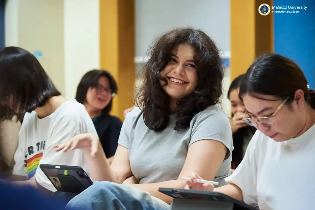 MUIC Students Audition for Theatre Club’s “Alice in Wonderland” the Musical