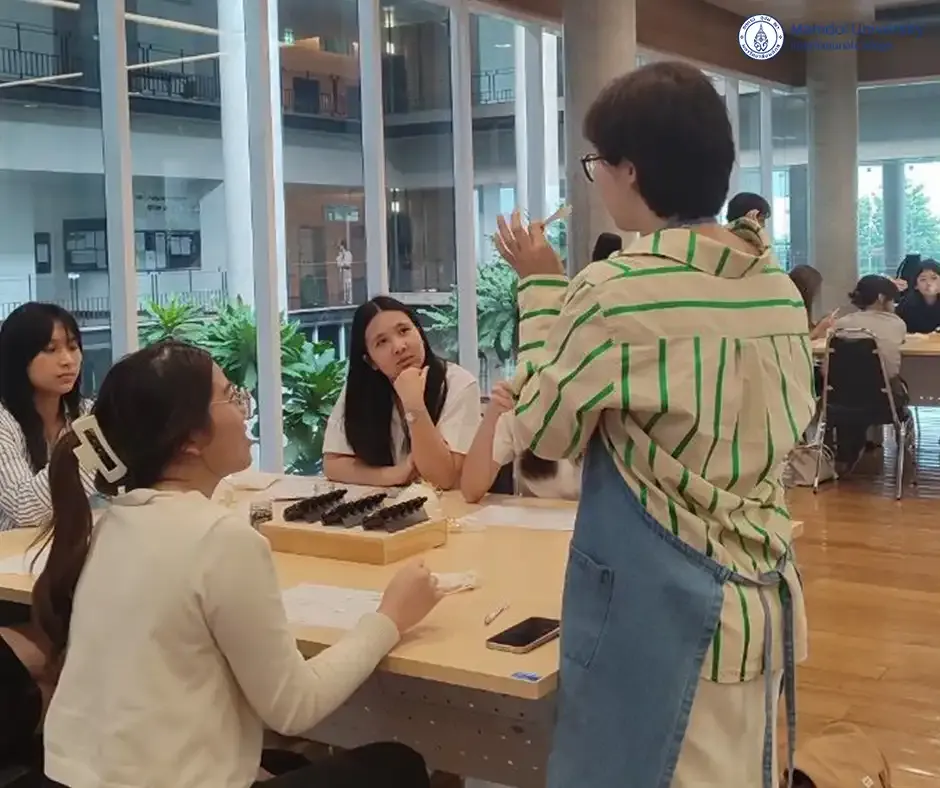 THM Club Holds “Aroma Alchemy” Workshop