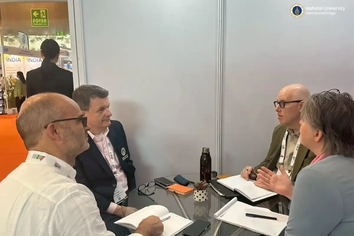 MUIC Execs and Staff Attend APAIE Conference