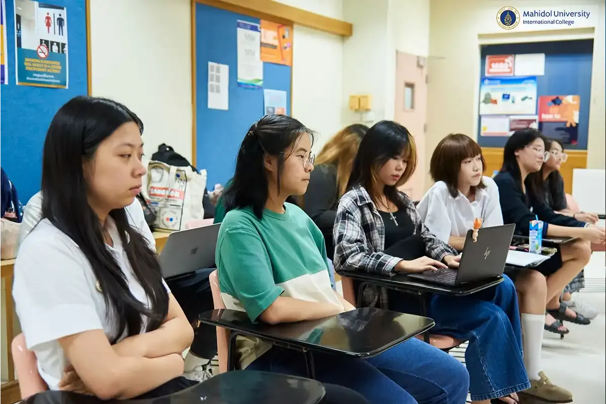 MUIC Students Audition for Theatre Club’s “Alice in Wonderland” the Musical