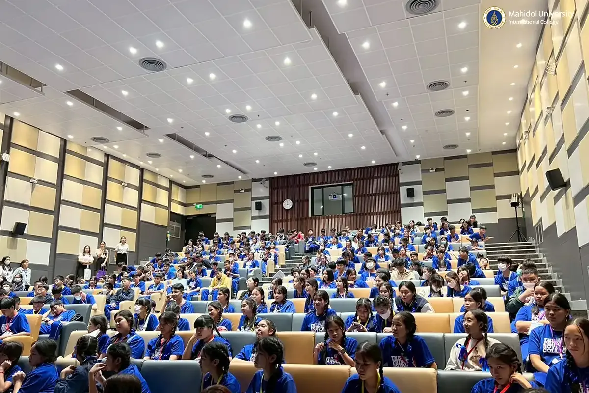 MUIC Organizes Financial Management Seminar for Visiting HS Students