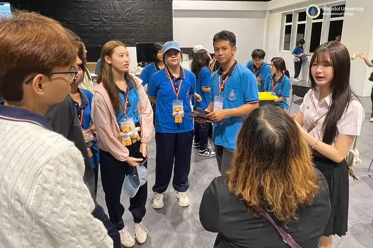 MUIC Welcomes Hatyai Wittayalai School