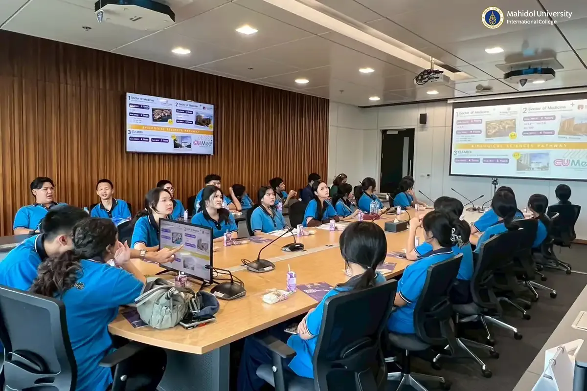 MUIC Welcomes Hatyai Wittayalai School￼