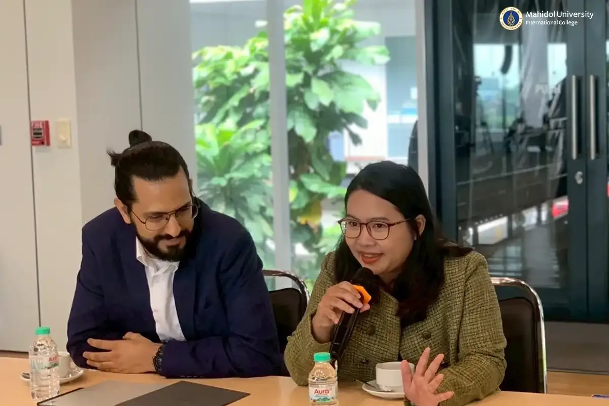 Science Division Holds Advisory Board Meeting