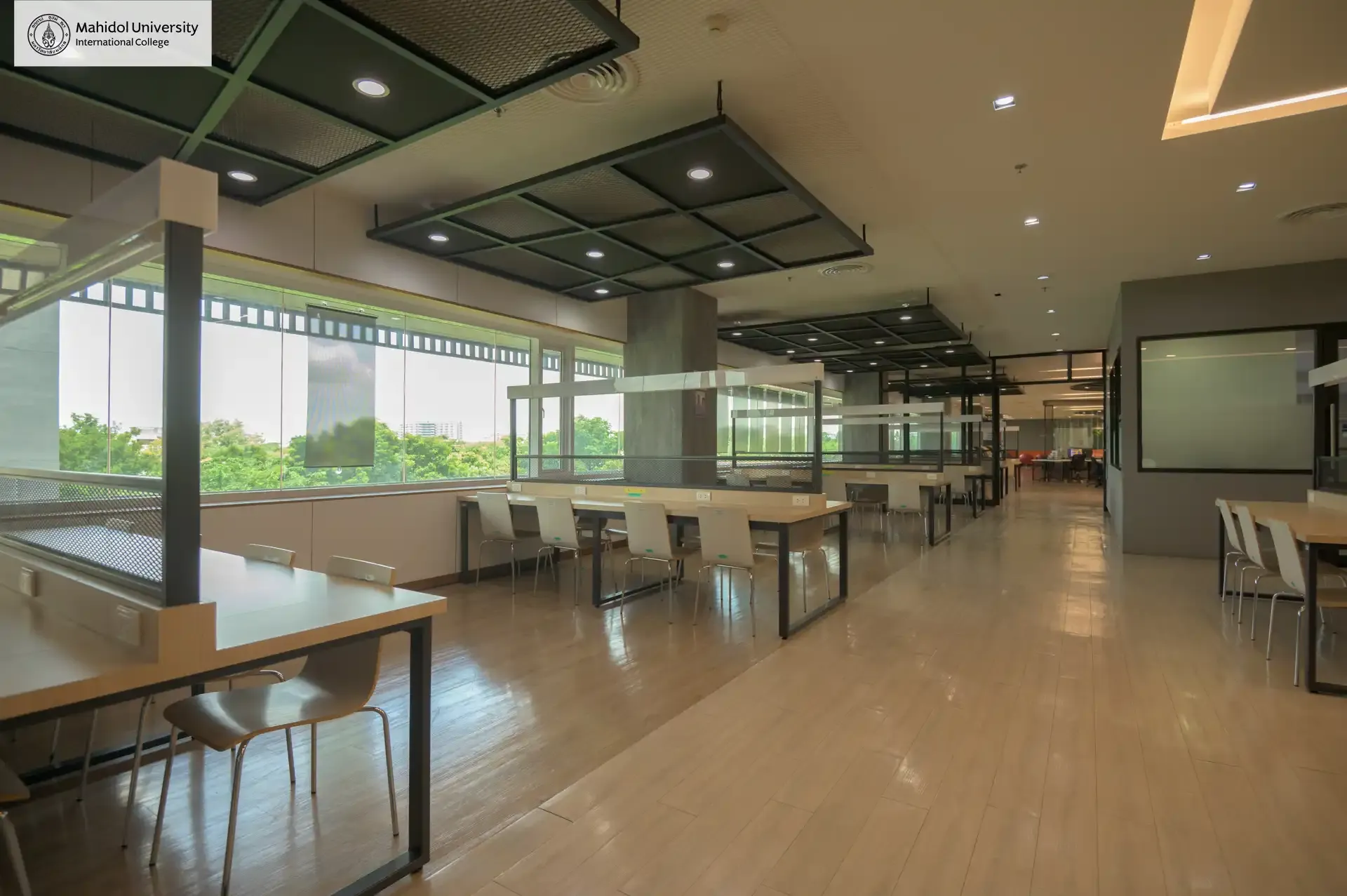 MUIC Library & Study Rooms