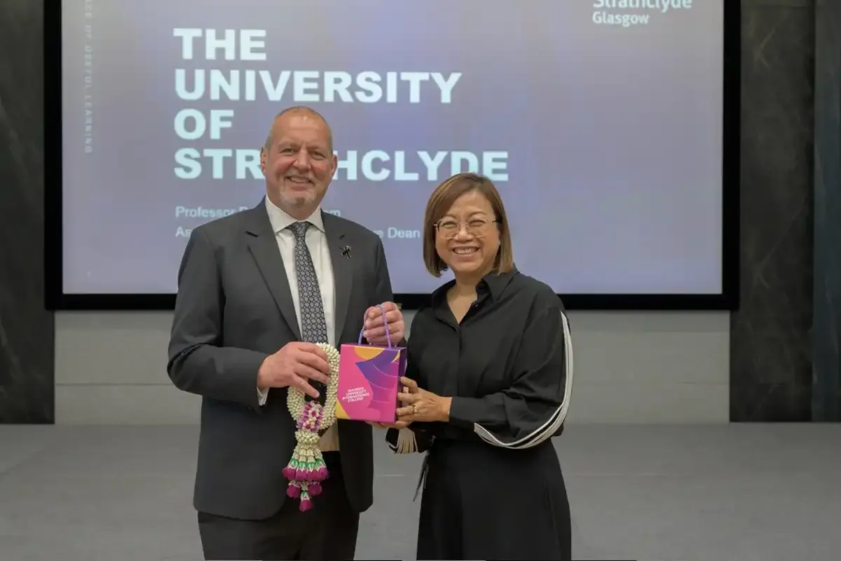 MUIC Welcomes UK Academic and Entrepreneur Who Spoke on Turning Science into Real-World Impact