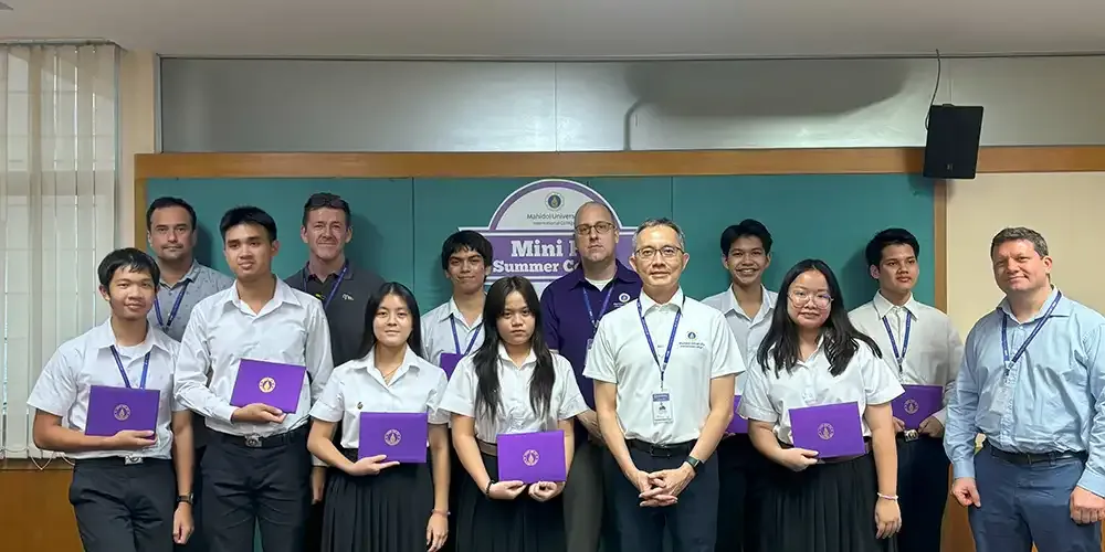 Mini PC Summer Course 2024 Certificate Presentation