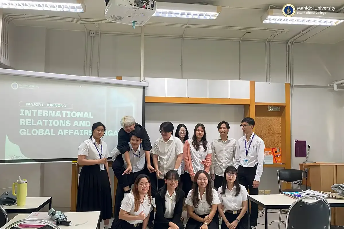 Sharing Insights with PC Students for IRGA Q3/2025, Majors P’ Jor Nong (เมเจอร์พี่เจอน้อง)
