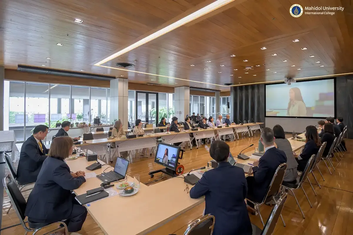 MUIC Hosts Siriraj Faculty of Medicine for International Medical Program Discussion￼