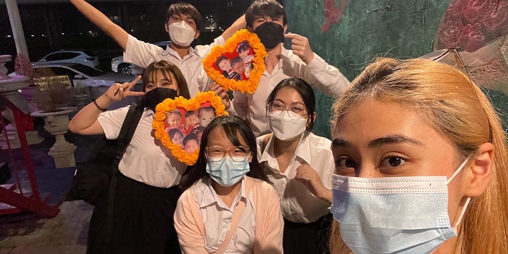 Theatre Club Organizes “JuJube Jukebox"