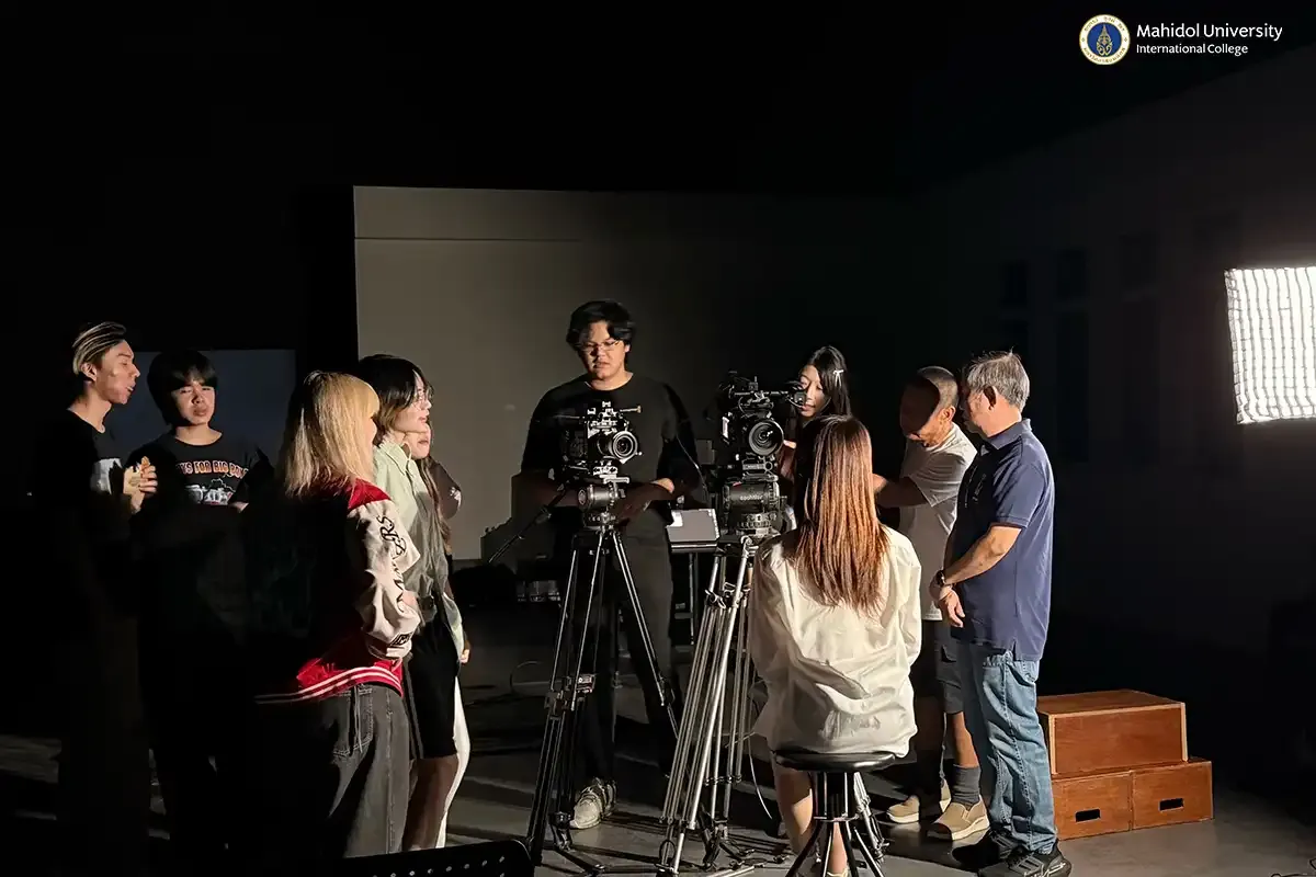 Media and Communication Major: Lights, Camera, Action!￼