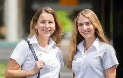 MUIC Welcomes Visitors from Phuket Wittayalai School