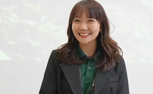 Ms. Thanyavee Thanyodom